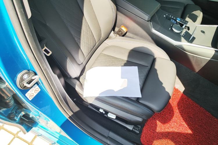 Used BMW i3 2022 eDrive 35 L Right Front Seat