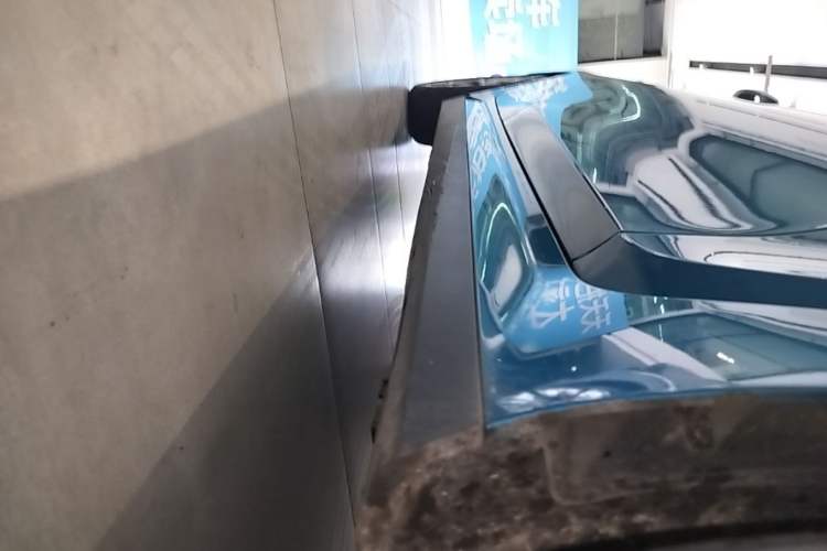 Used BMW i3 2022 eDrive 35 L Right Side Sill