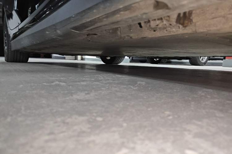 Used BMW i3 2022 eDrive 35 L Right Side Sill