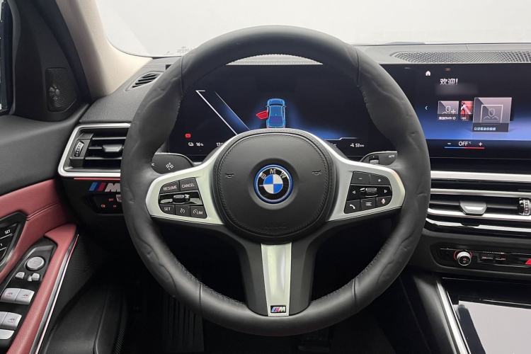 Used BMW i3 2022 eDrive 35 L Steering Wheel