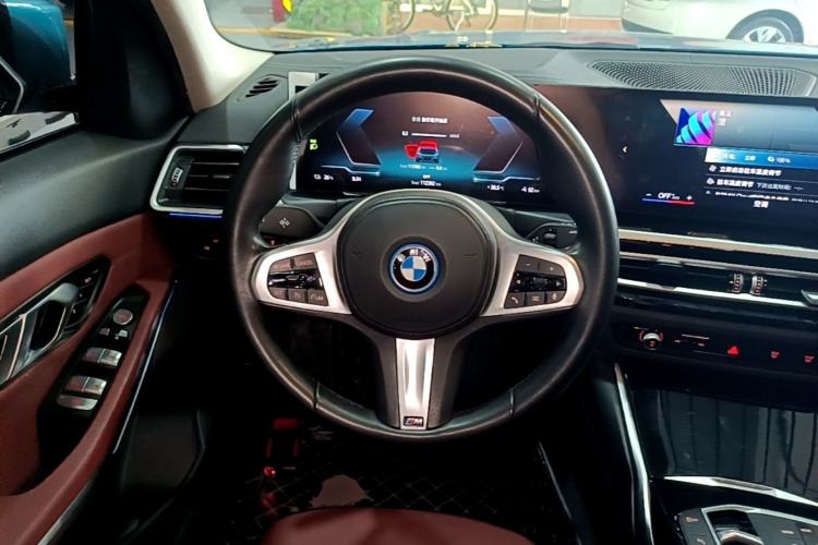 Used BMW i3 2022 eDrive 35 L Steering Wheel