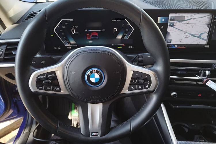 Used BMW i3 2022 eDrive 35 L Steering Wheel