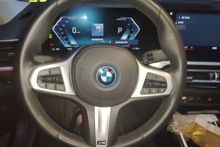 Used BMW i3 2022 eDrive 35 L Steering Wheel