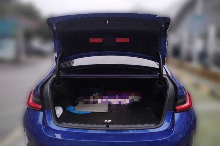 Used BMW i3 2022 eDrive 35 L Trunk