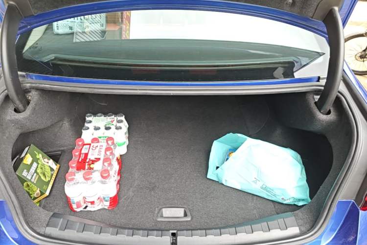 Used BMW i3 2022 eDrive 35 L Trunk