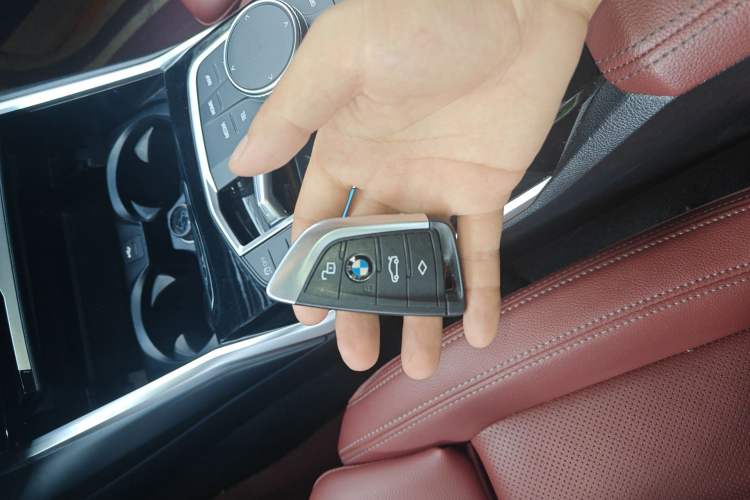 Used BMW i3 2022 eDrive 35 L Vehicle Key