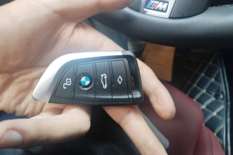 Used BMW i3 2022 eDrive 35 L Vehicle Key