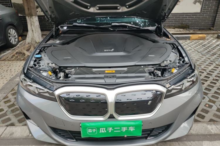 Used BMW i3 2022 eDrive 35 L Engine Bay