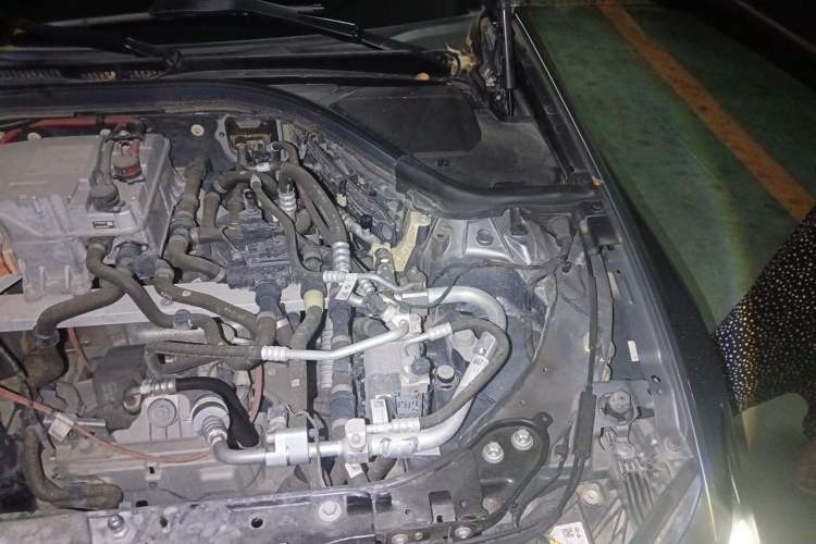 Used BMW i3 2022 eDrive 35 L Engine Bay Left