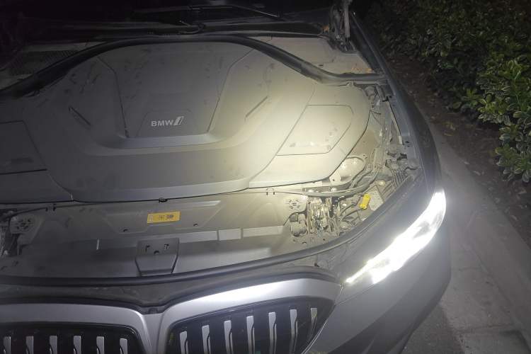 Used BMW i3 2022 eDrive 35 L Engine Bay Left