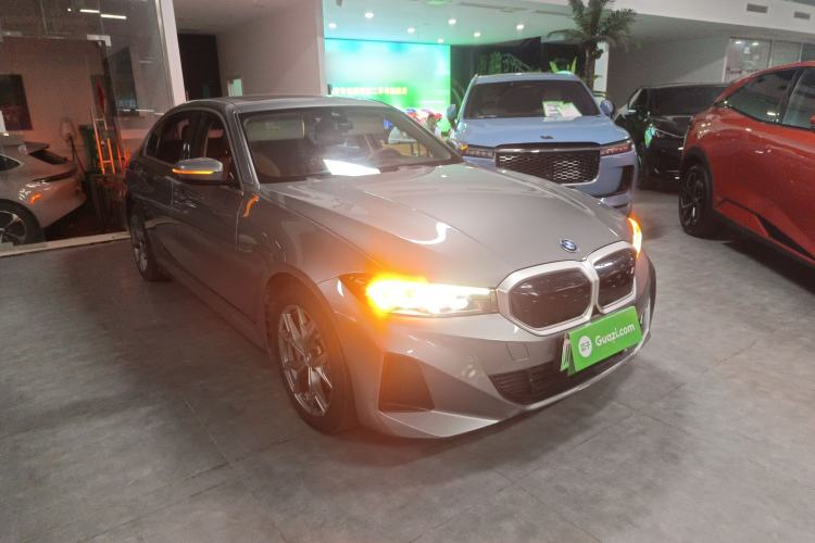 Used BMW i3 2022 eDrive 35 L Exterior 2