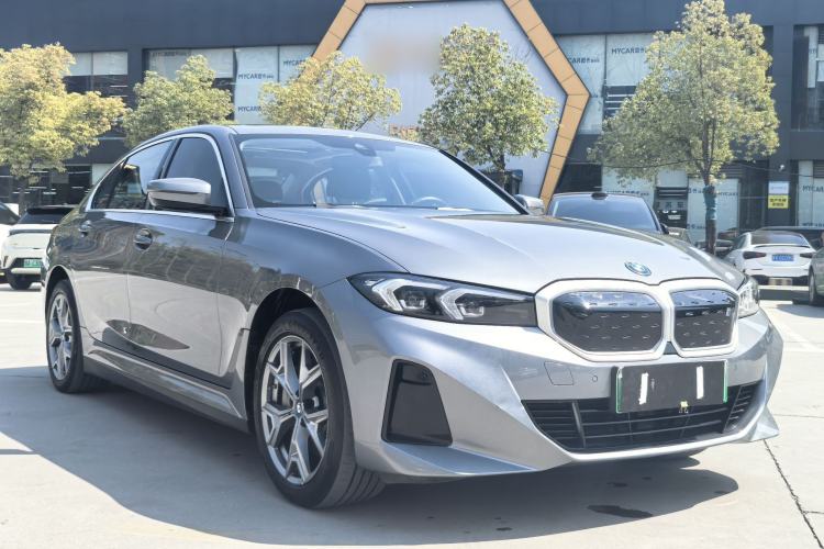 Used BMW i3 2022 eDrive 35 L Exterior 5