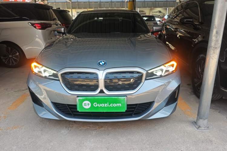 Used BMW i3 2022 eDrive 35 L Front