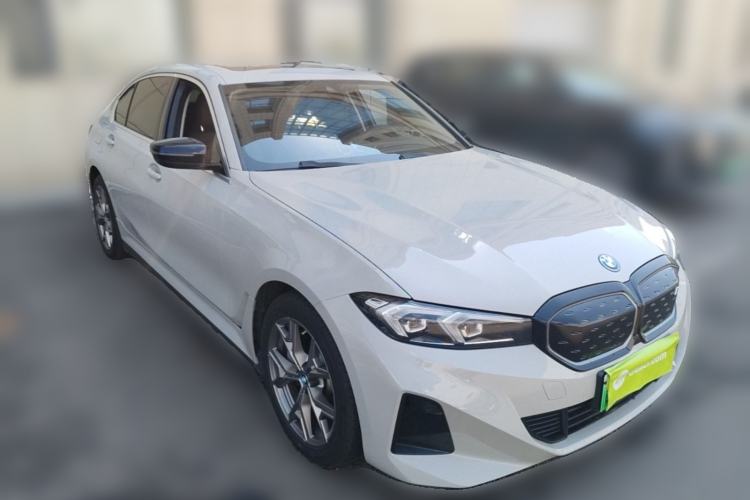 Used BMW i3 2022 eDrive 35 L Front Right 45 Deg