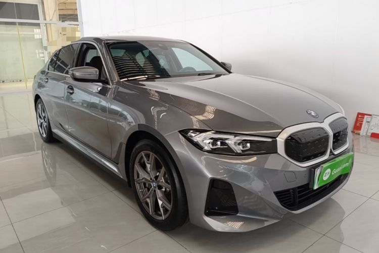 Used BMW i3 2022 eDrive 35 L Front Right 45 Deg