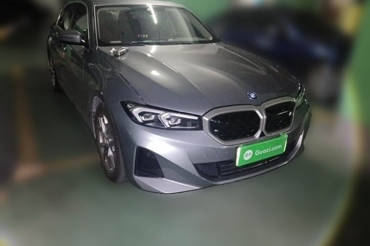 Used BMW i3 2022 eDrive 35 L Front Right 45 Deg