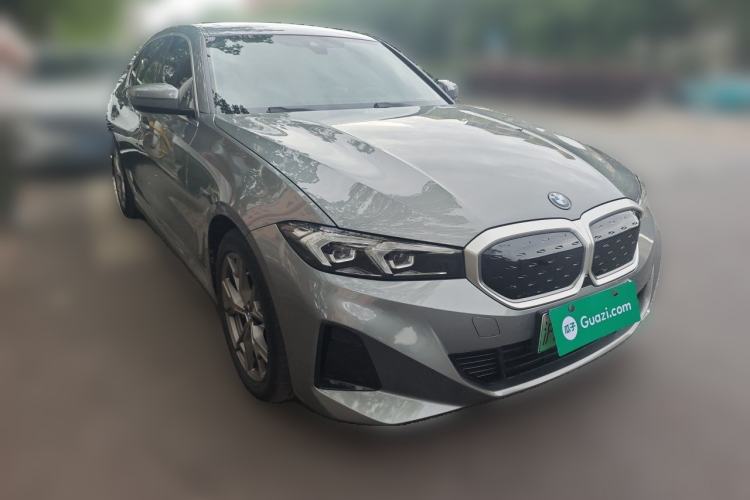 Used BMW i3 2022 eDrive 35 L Front Right 45 Deg