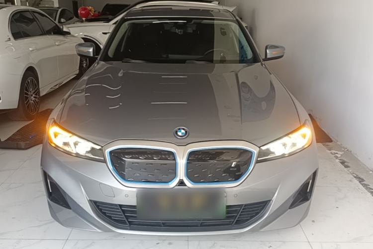 Used BMW i3 2022 eDrive 35 L Front