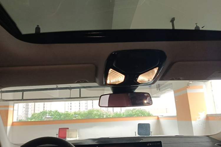 Used BMW i3 2022 eDrive 35 L Headliner
