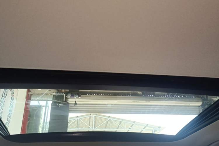 Used BMW i3 2022 eDrive 35 L Headliner