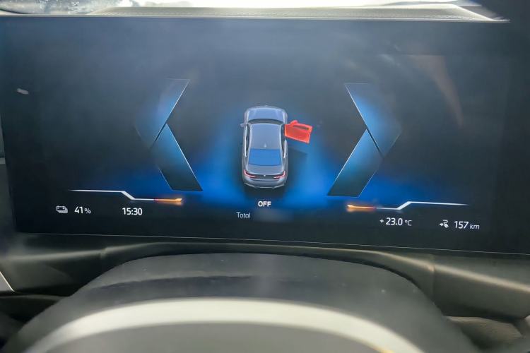 Used BMW i3 2022 eDrive 35 L Instrument Cluster
