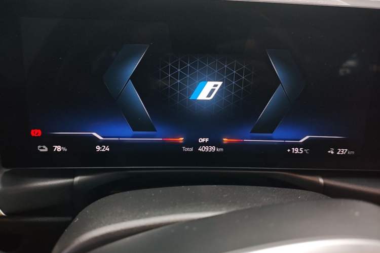 Used BMW i3 2022 eDrive 35 L Instrument Cluster