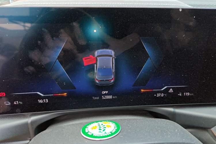 Used BMW i3 2022 eDrive 35 L Instrument Cluster