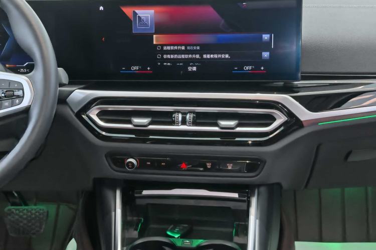 Used BMW i3 2022 eDrive 35 L Interior 3