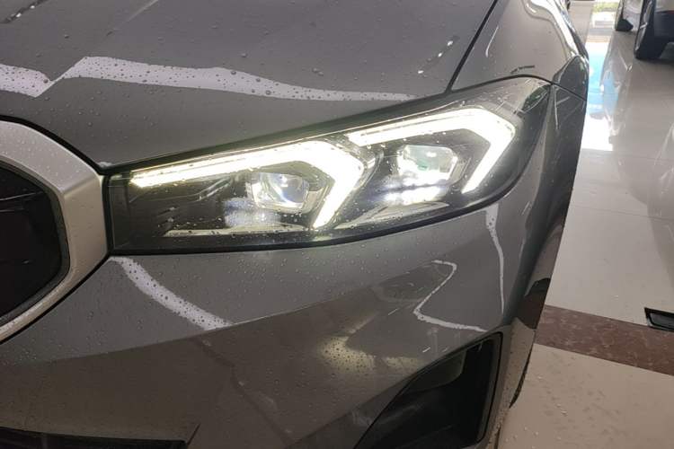 Used BMW i3 2022 eDrive 35 L Left Front Headlight