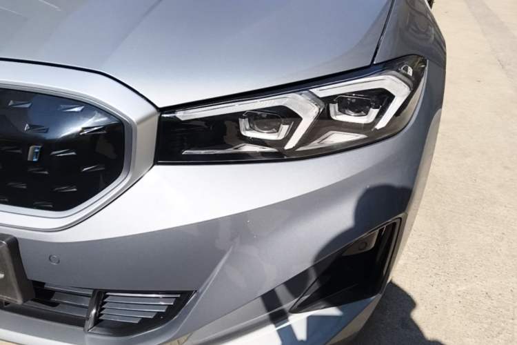 Used BMW i3 2022 eDrive 35 L Left Front Headlight