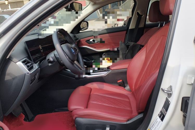 Used BMW i3 2022 eDrive 35 L Left Front Seat