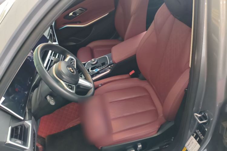 Used BMW i3 2022 eDrive 35 L Left Front Seat