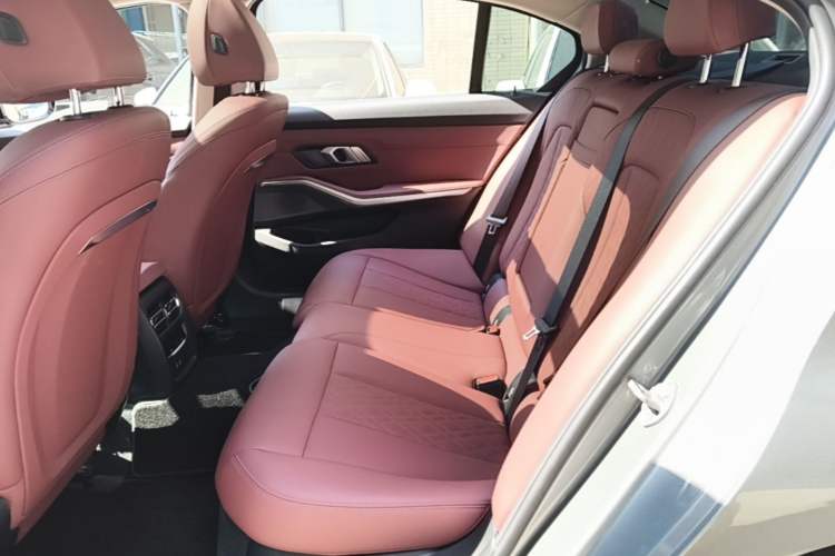 Used BMW i3 2022 eDrive 35 L Left Rear Seat