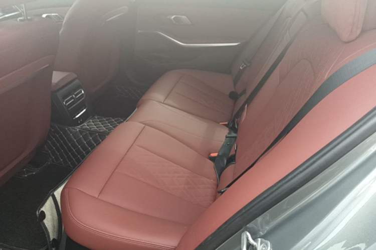 Used BMW i3 2022 eDrive 35 L Left Rear Seat