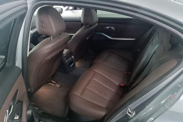 Used BMW i3 2022 eDrive 35 L Left Rear Seat