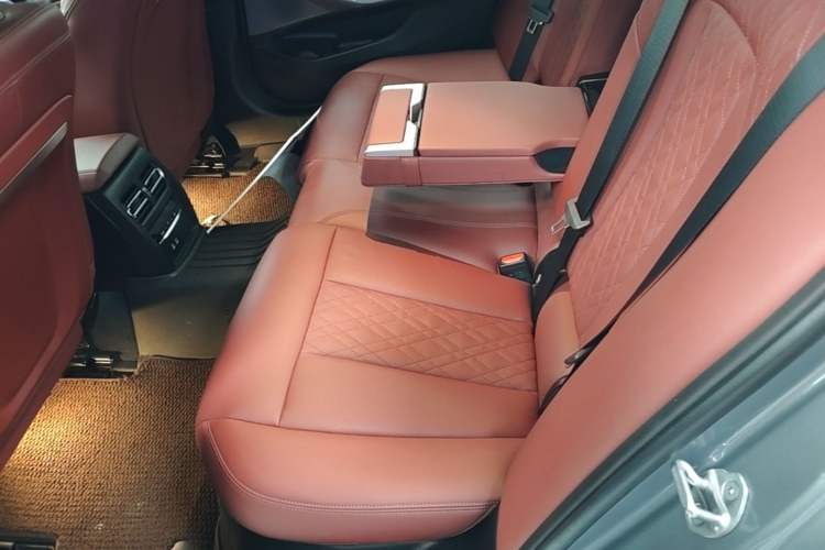 Used BMW i3 2022 eDrive 35 L Left Rear Seat