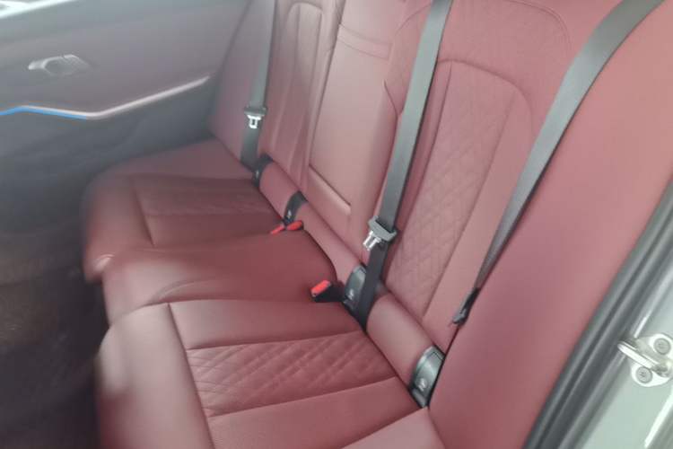 Used BMW i3 2022 eDrive 35 L Left Rear Seat