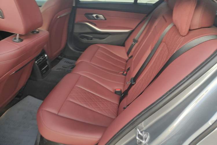 Used BMW i3 2022 eDrive 35 L Left Rear Seat