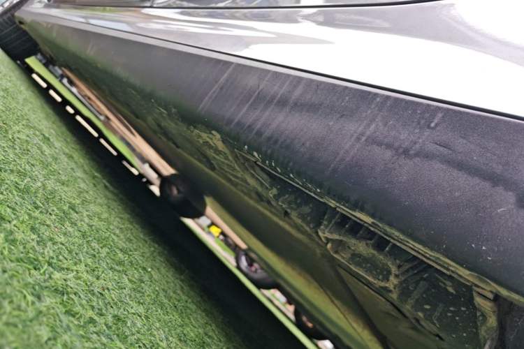Used BMW i3 2022 eDrive 35 L Left Side Sill