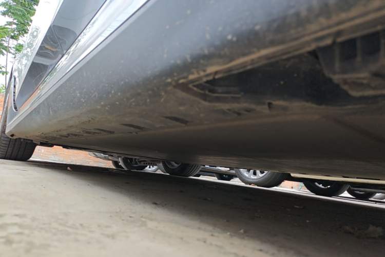 Used BMW i3 2022 eDrive 35 L Left Side Sill