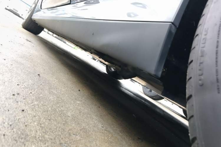 Used BMW i3 2022 eDrive 35 L Left Side Sill
