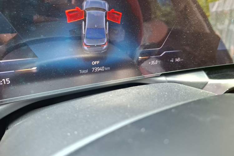 Used BMW i3 2022 eDrive 35 L Odometer Close Up