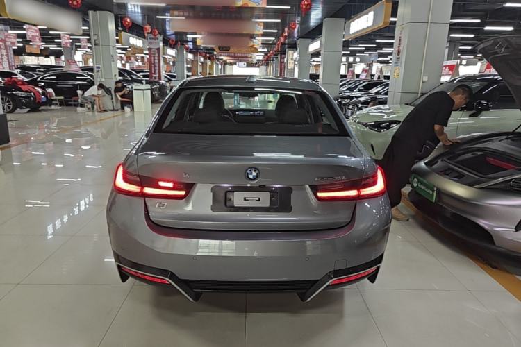 Used BMW i3 2022 eDrive 35 L Rear