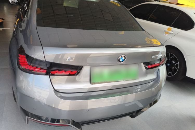 Used BMW i3 2022 eDrive 35 L Rear