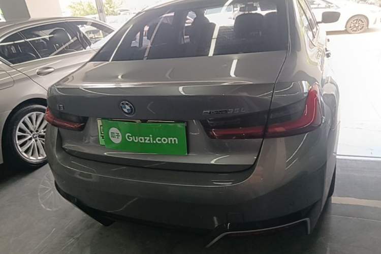 Used BMW i3 2022 eDrive 35 L Rear