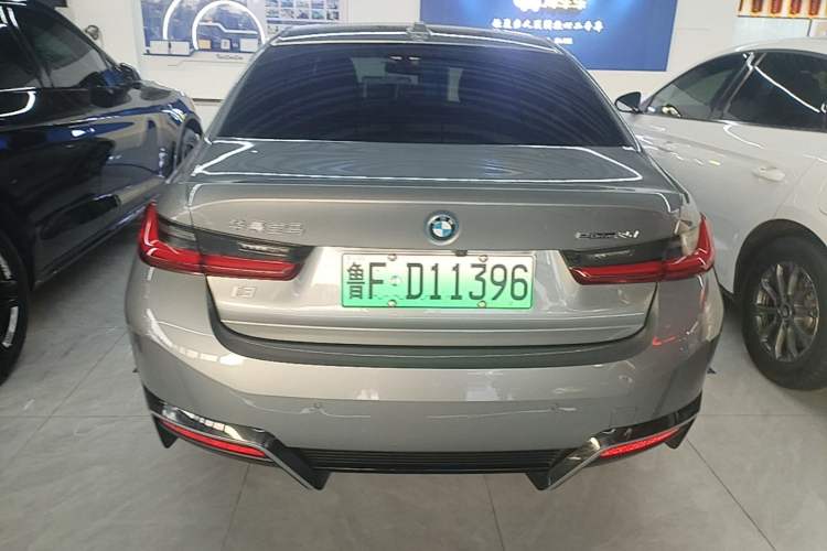 Used BMW i3 2022 eDrive 35 L Rear
