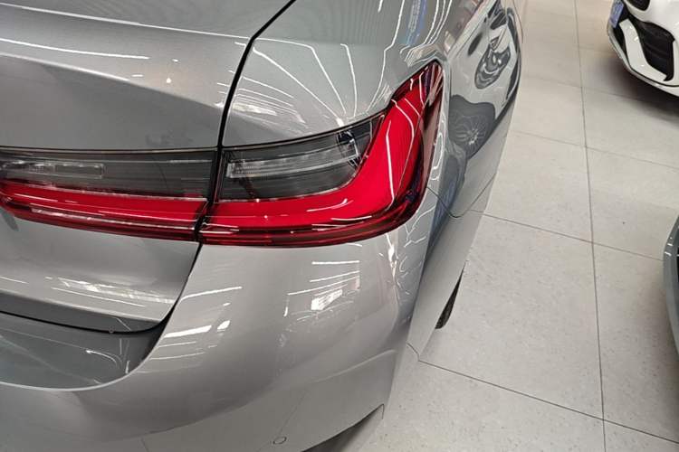 Used BMW i3 2022 eDrive 35 L Right Rear Taillight