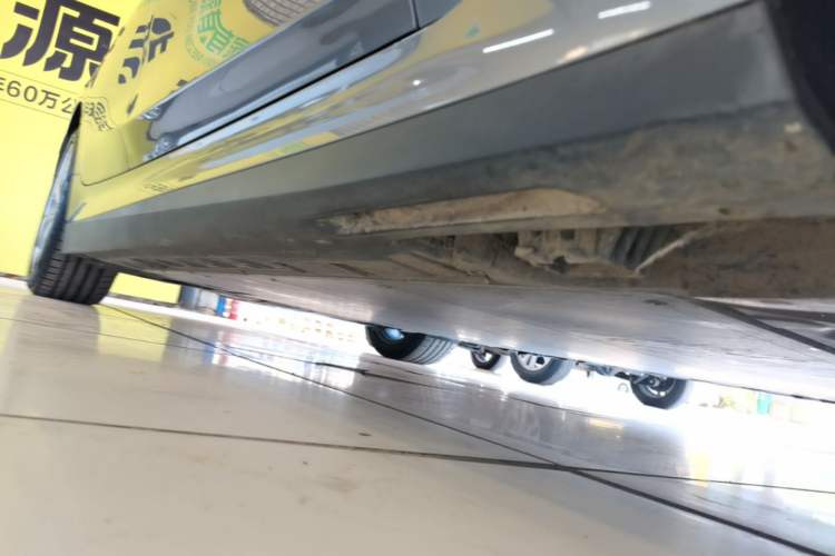 Used BMW i3 2022 eDrive 35 L Right Side Sill