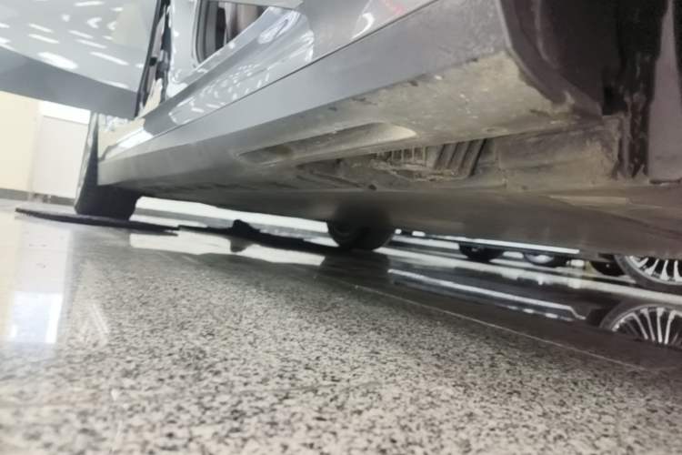 Used BMW i3 2022 eDrive 35 L Right Side Sill