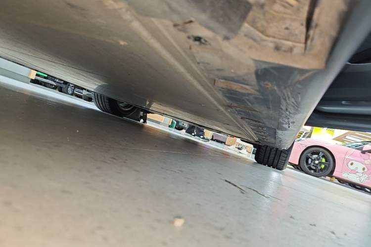 Used BMW i3 2022 eDrive 35 L Right Side Sill